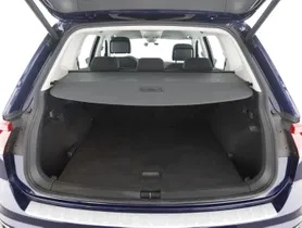 VW Tiguan Allspace 2.0 TDI 4Mot HL | Thumbnail 23 von 25
