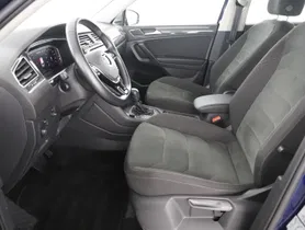 VW Tiguan Allspace 2.0 TDI 4Mot HL | Thumbnail 11 von 25