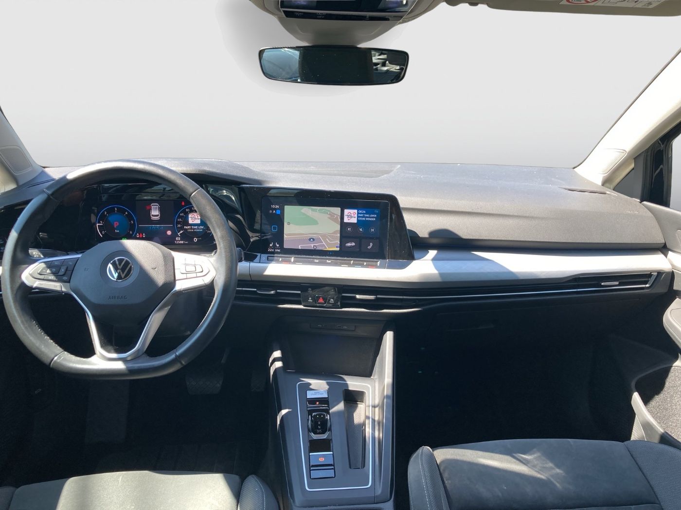 VW Golf VIII Variant 2.0TDI Life Aut | Bild 12 von 24