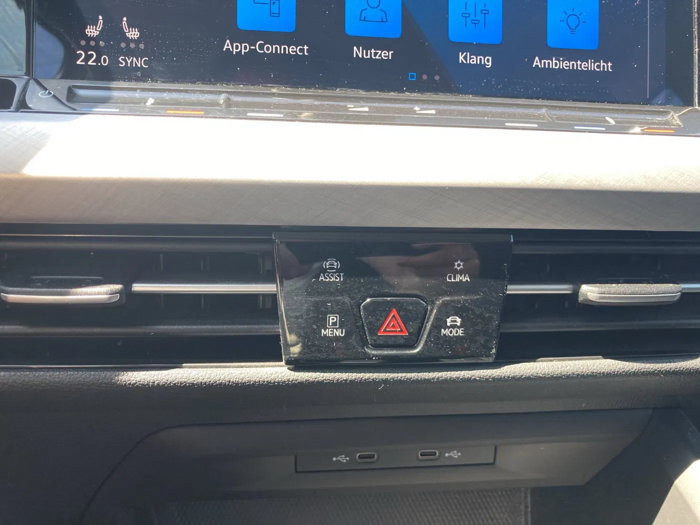 VW Golf VIII Variant 2.0TDI Life Aut | Bild 18 von 24