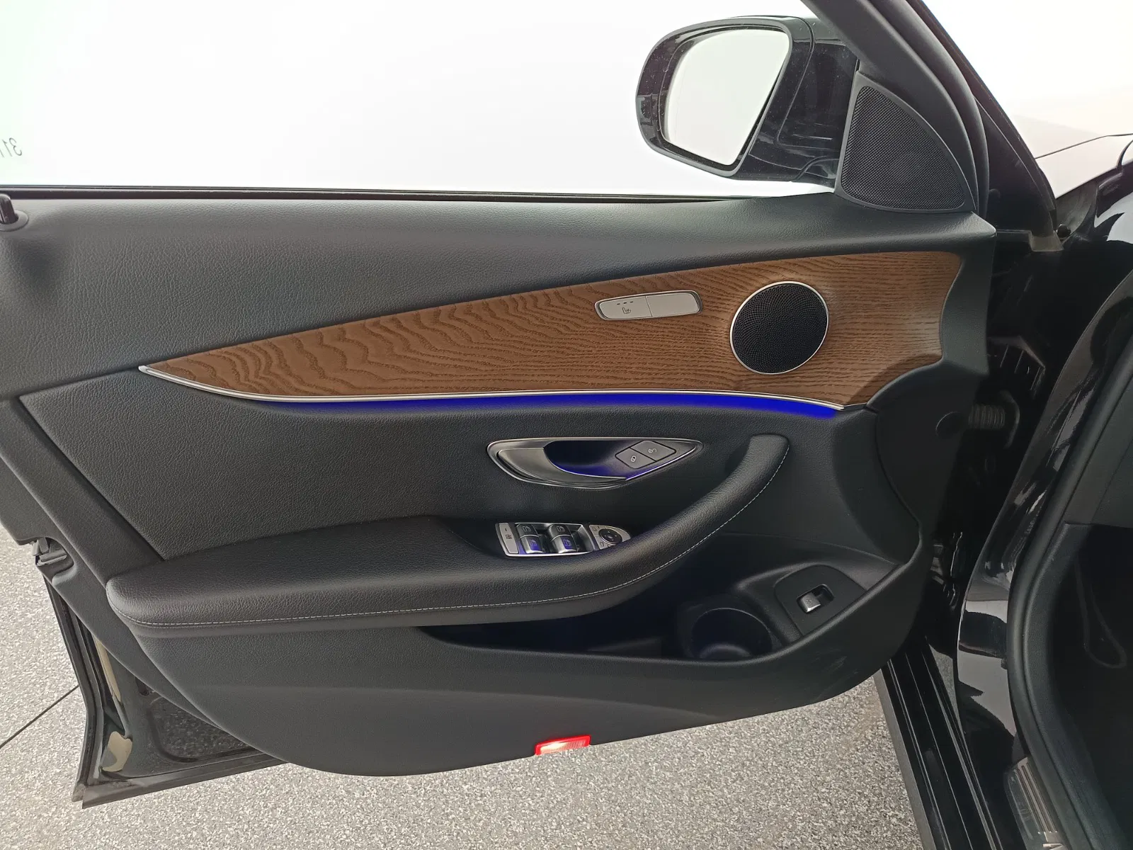 Mercedes-Benz E 220 d Aut. | Bild 10 von 28