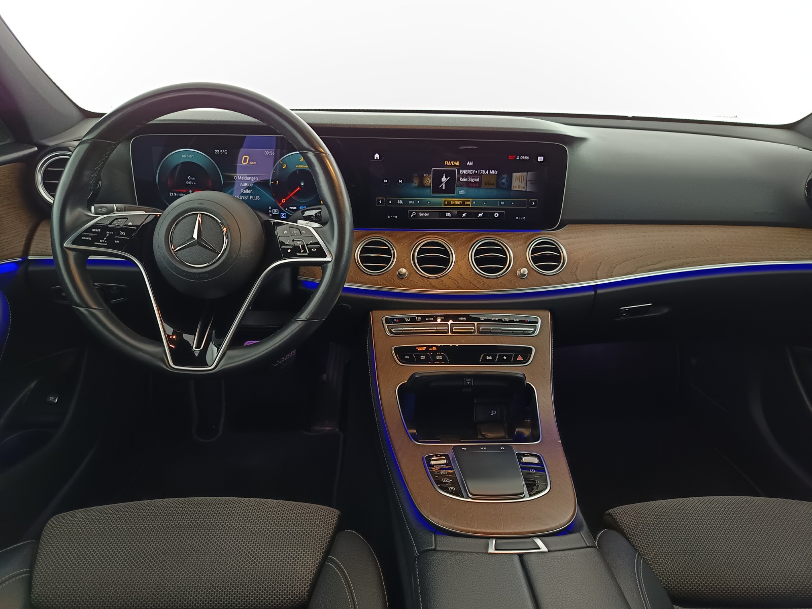 Mercedes-Benz E 220 d Aut. | Bild 15 von 28