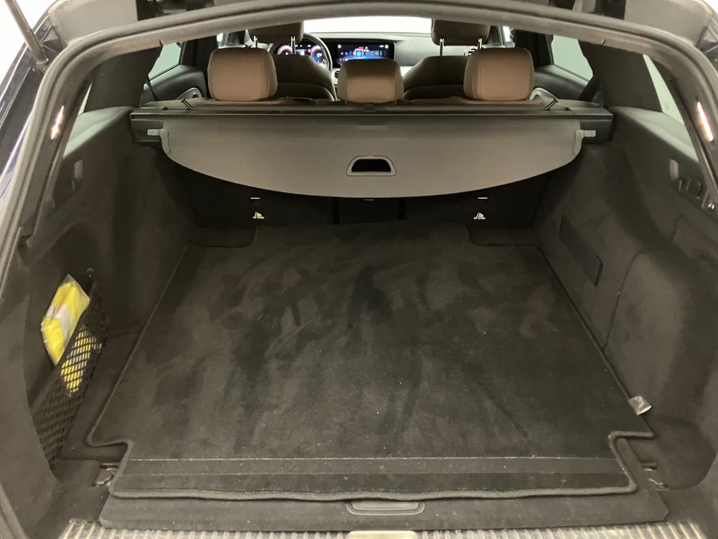Mercedes-Benz E 200 d T Avantgarde Aut. | Bild 27 von 30