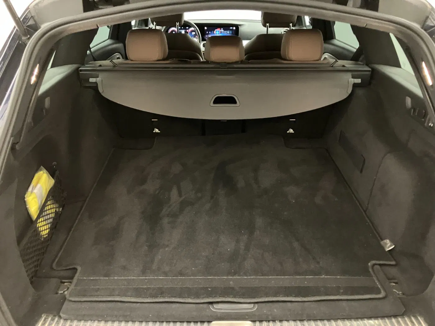 Mercedes-Benz E 200 d T Avantgarde Aut. | Bild 27 von 30