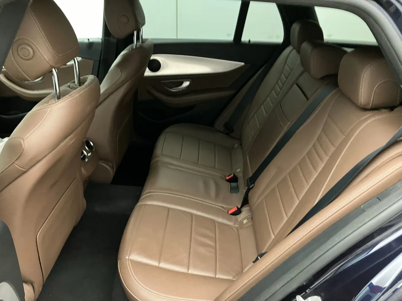Mercedes-Benz E 200 d T Avantgarde Aut. | Bild 24 von 30