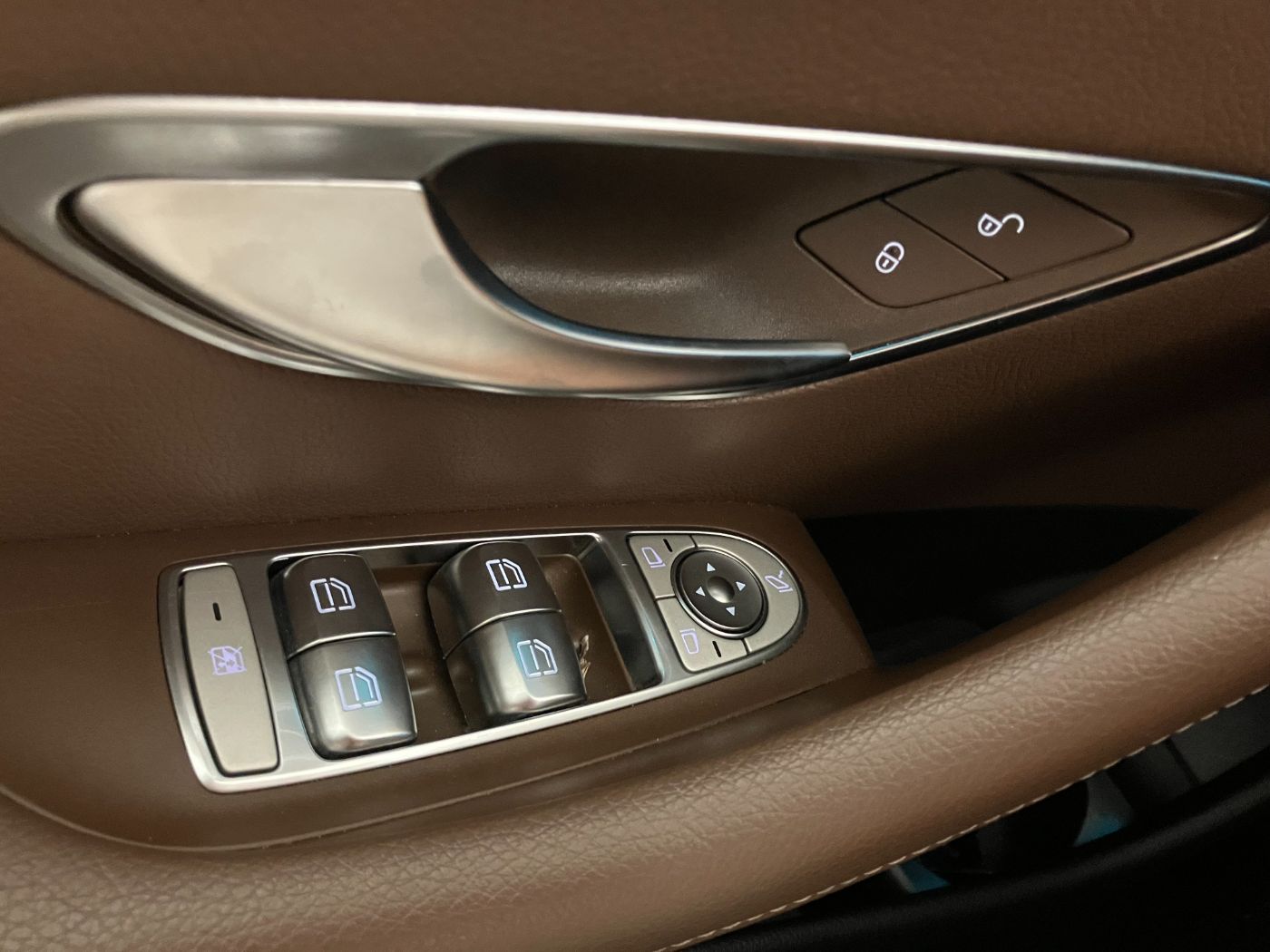 Mercedes-Benz E 200 d T Avantgarde Aut. | Bild 7 von 30