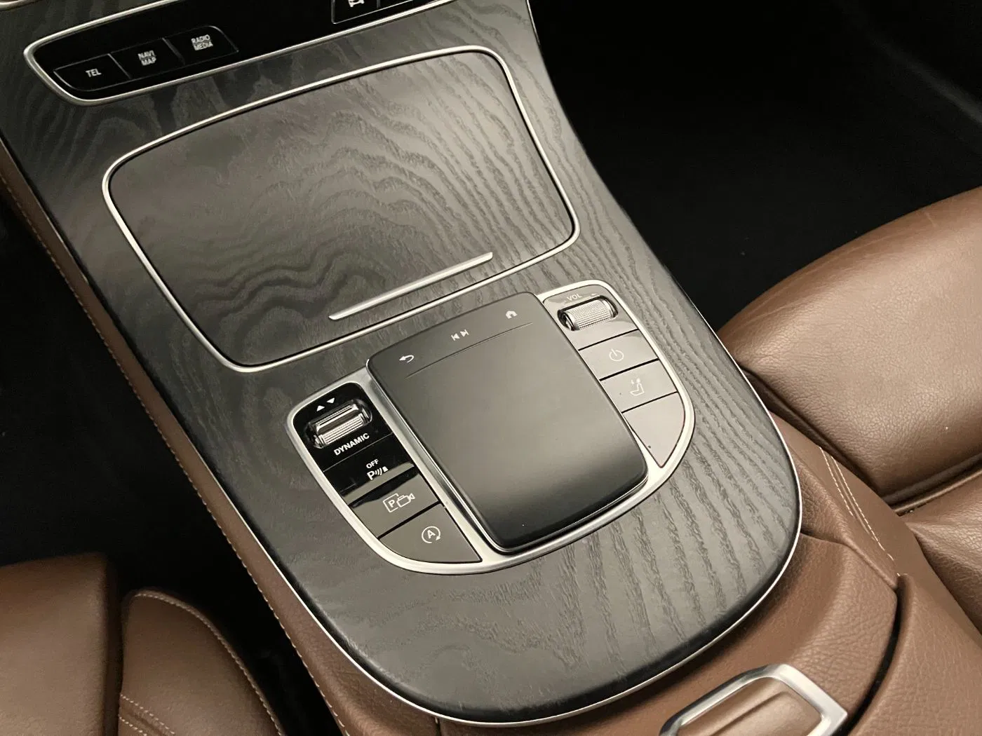 Mercedes-Benz E 200 d T Avantgarde Aut. | Bild 24 von 30