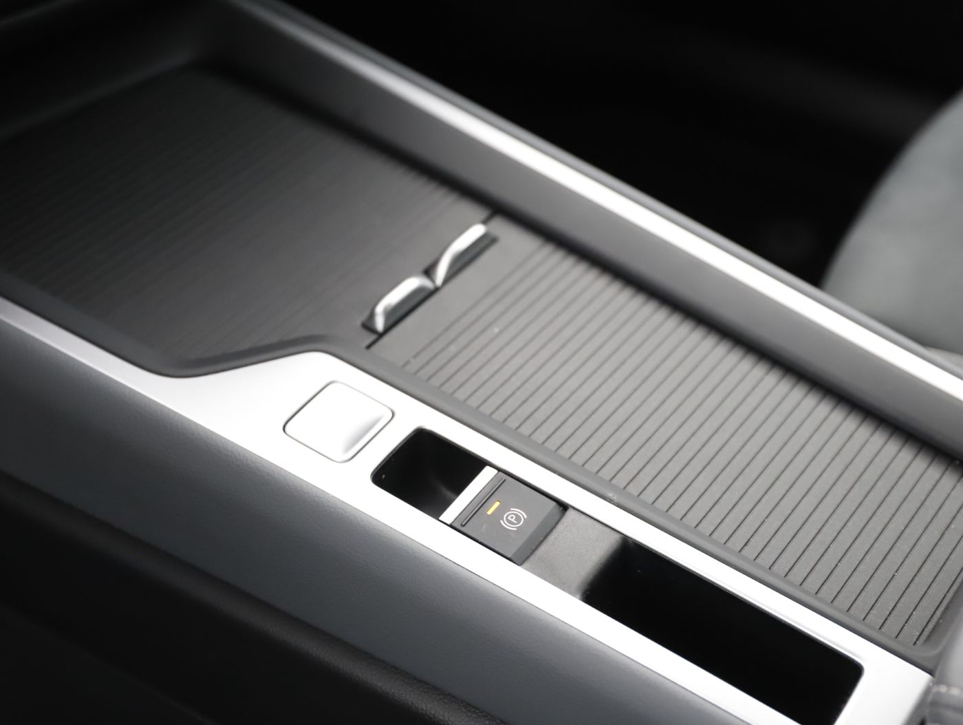 VW Passat Variant 2.0 TDI Busn. | Bild 22 von 27