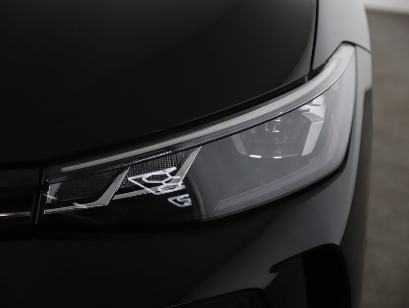 VW Passat Variant 2.0 TDI Busn. | Bild 27 von 27