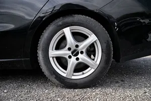 Mercedes-Benz CLA 200 d SB Aut. | Thumbnail 19 von 20