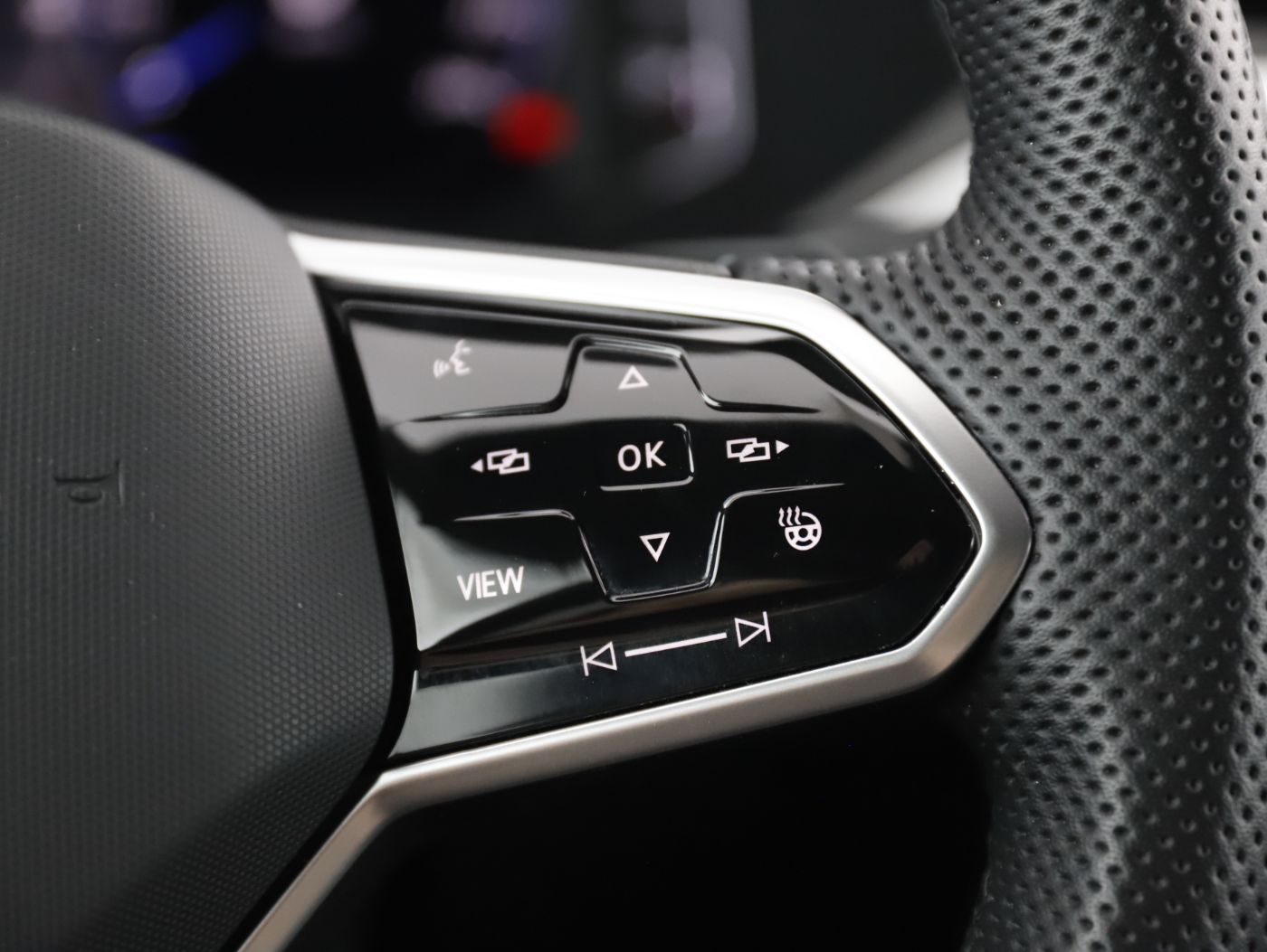 VW Arteon SB 2.0 TDI R-Line DSG | Bild 17 von 26