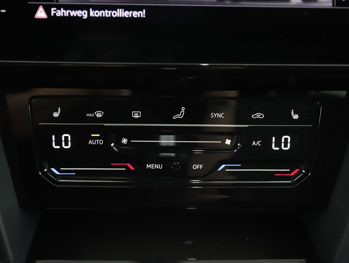 VW Arteon SB 2.0 TDI R-Line DSG | Bild 21 von 26