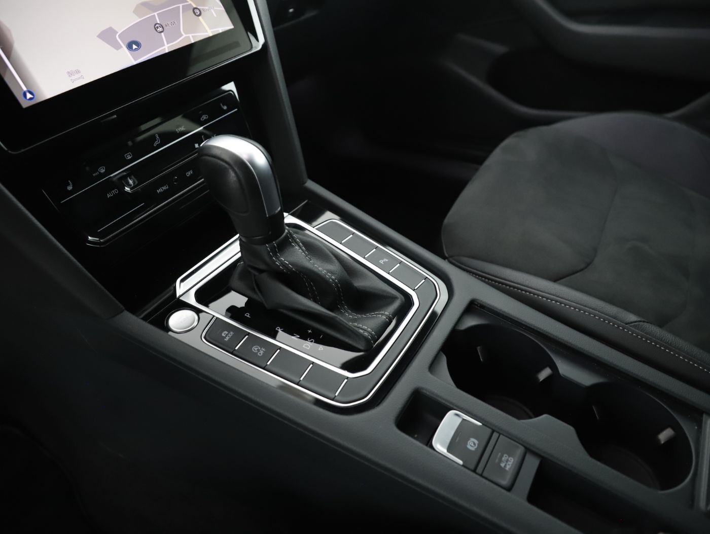 VW Arteon SB 2.0 TDI R-Line DSG | Bild 22 von 26