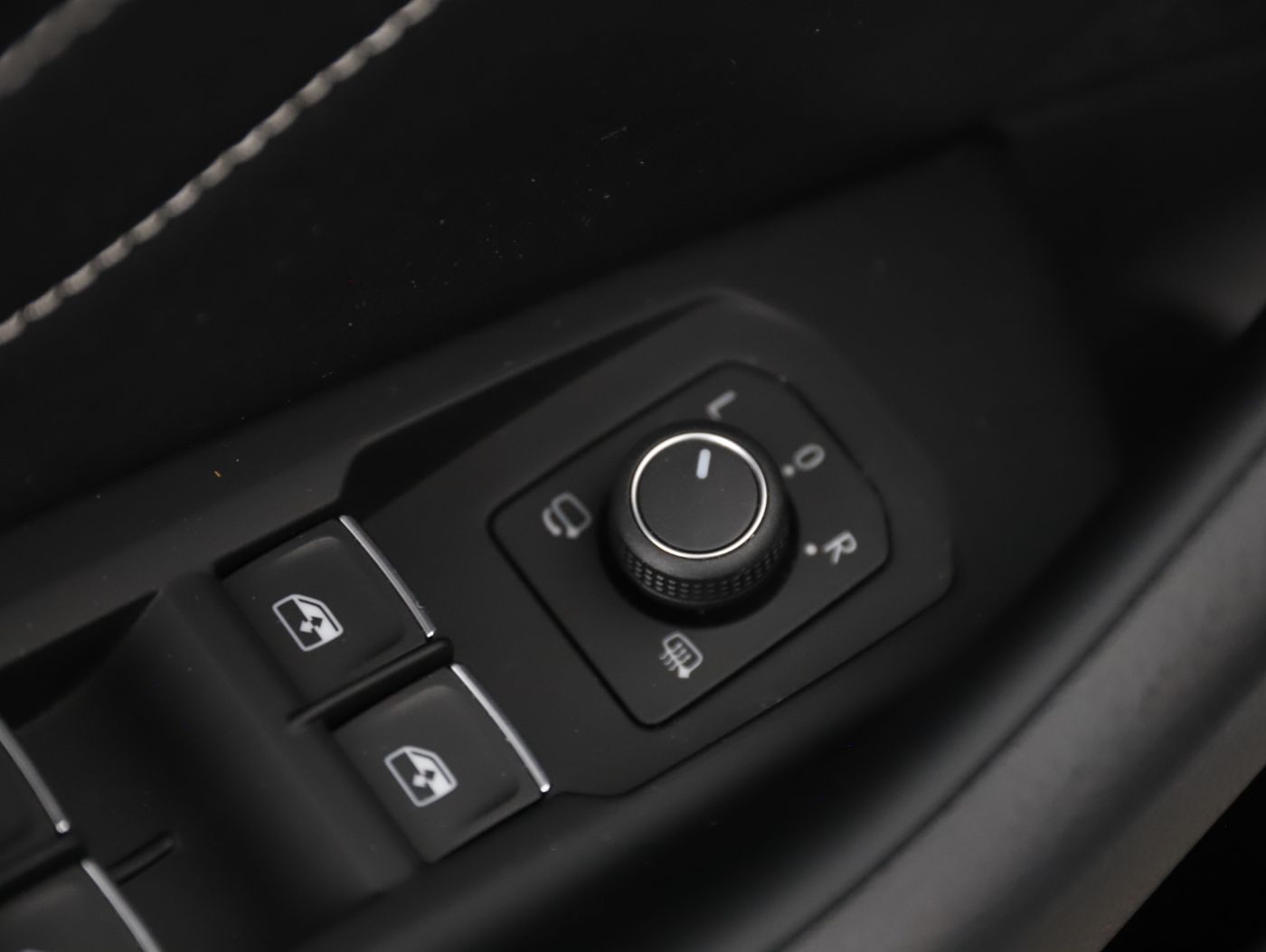 VW Arteon SB 2.0 TDI R-Line DSG | Bild 9 von 26