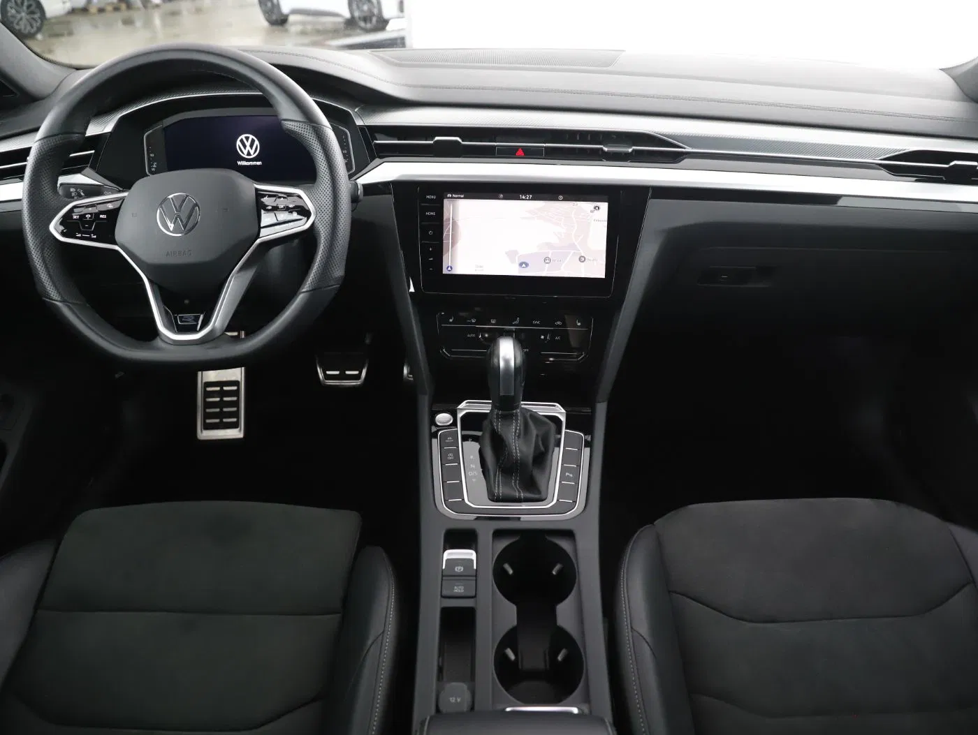 VW Arteon SB 2.0 TDI R-Line DSG | Bild 12 von 26