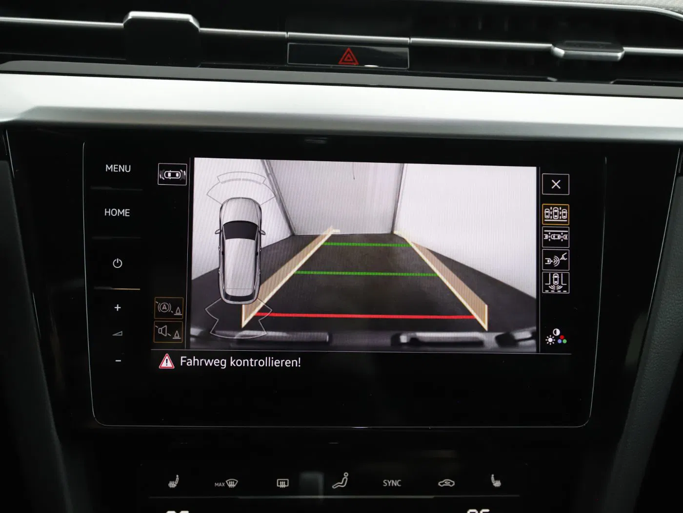 VW Arteon SB 2.0 TDI R-Line DSG | Bild 19 von 26