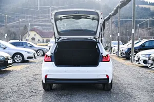 Audi A1 Sportback 30 TFSI | Thumbnail 6 von 21
