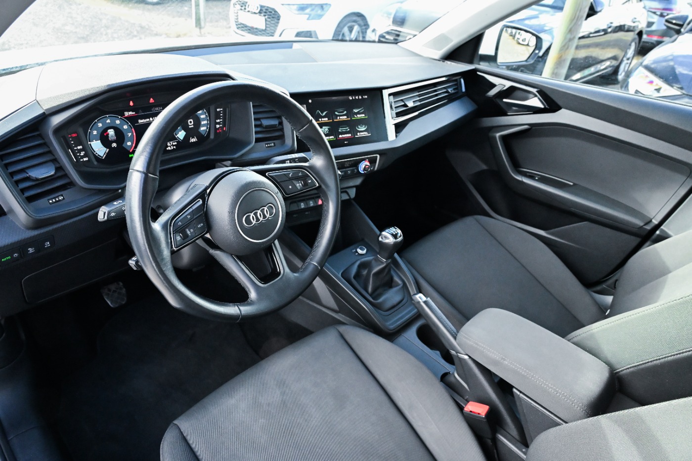 Audi A1 Sportback 30 TFSI | Bild 8 von 21
