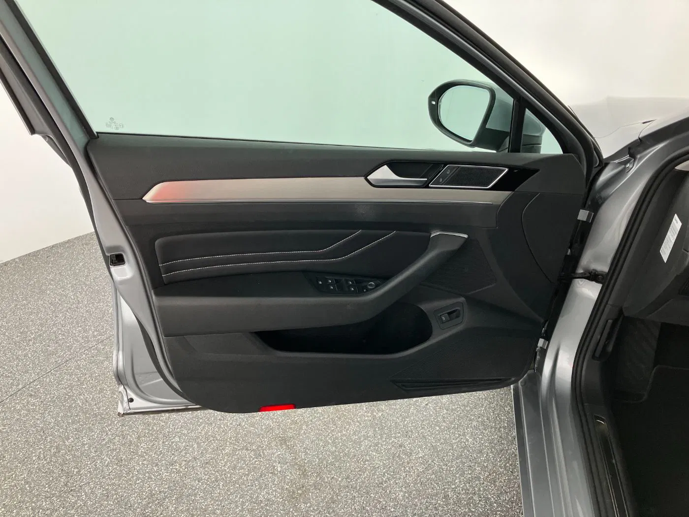 VW Passat Variant 2.0 TDI 4Mot. Eleg. DSG | Bild 7 von 23