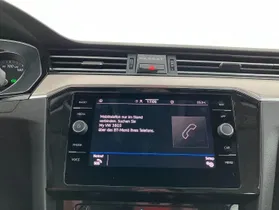 VW Passat Variant 2.0 TDI 4Mot. Eleg. DSG | Thumbnail 18 von 23