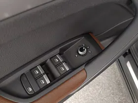 Audi Q5 55 TFSI e quattro sport | Thumbnail 9 von 28