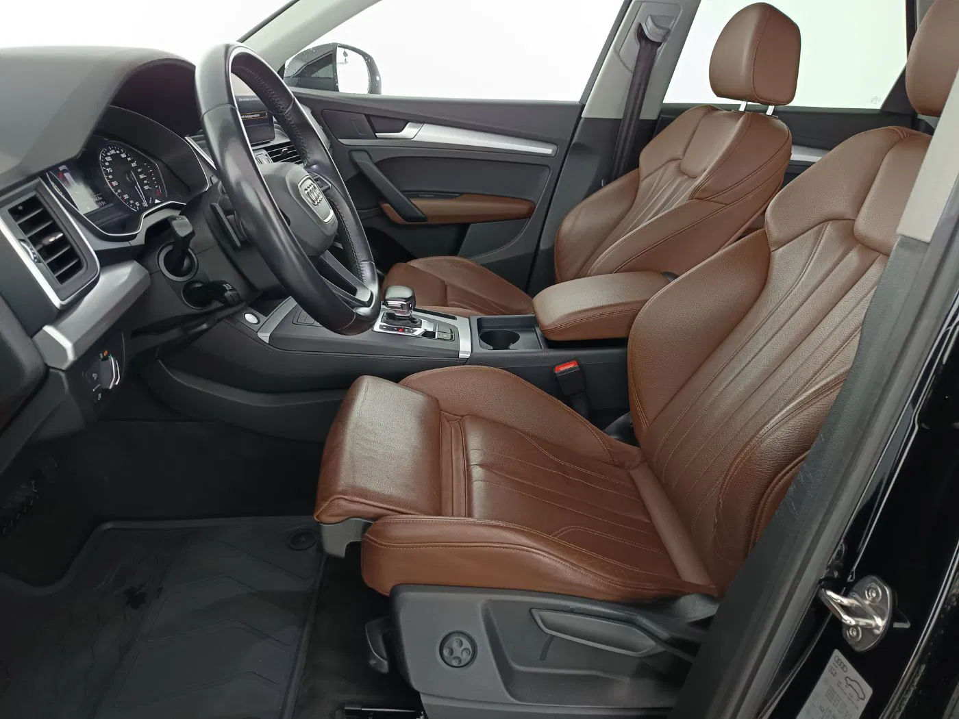 Audi Q5 55 TFSI e quattro sport | Bild 11 von 28