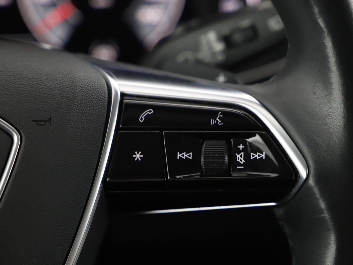 Audi A6 Avant 40 2.0 TDI quattro sport | Bild 15 von 27