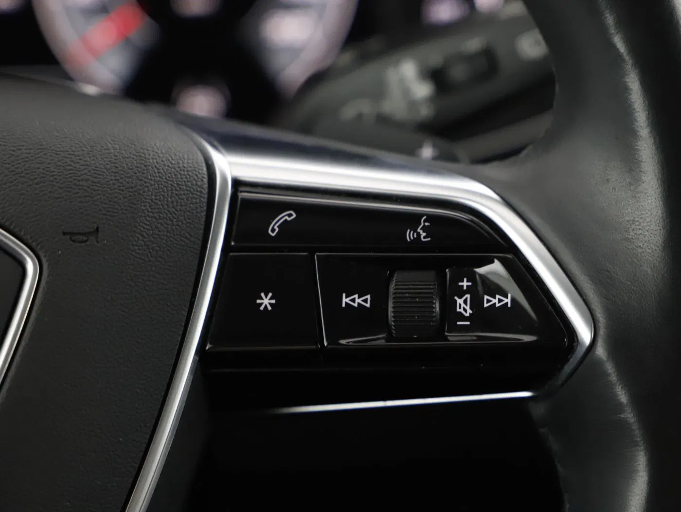 Audi A6 Avant 40 2.0 TDI quattro sport | Bild 15 von 27