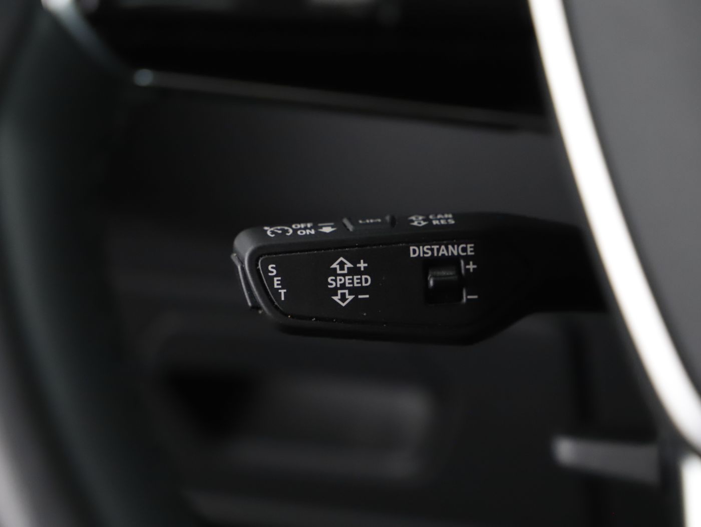 Audi A6 Avant 40 2.0 TDI quattro sport | Bild 11 von 27