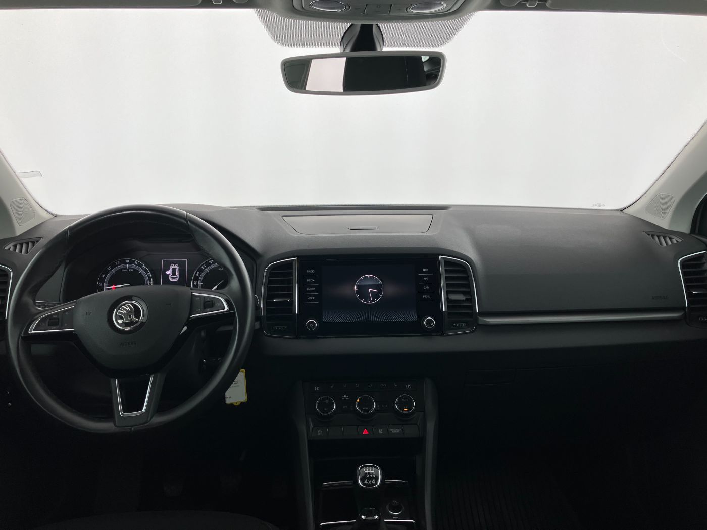 Skoda Karoq 1.5 TSI 4x4 | Bild 10 von 28