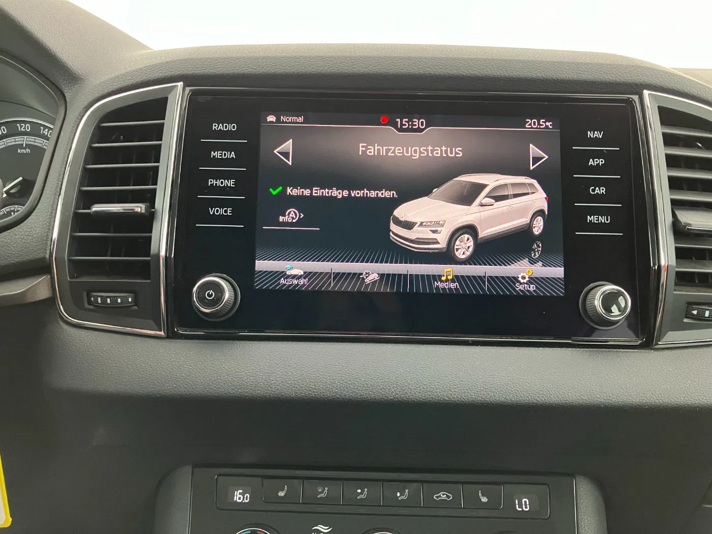 Skoda Karoq 1.5 TSI 4x4 | Bild 11 von 28