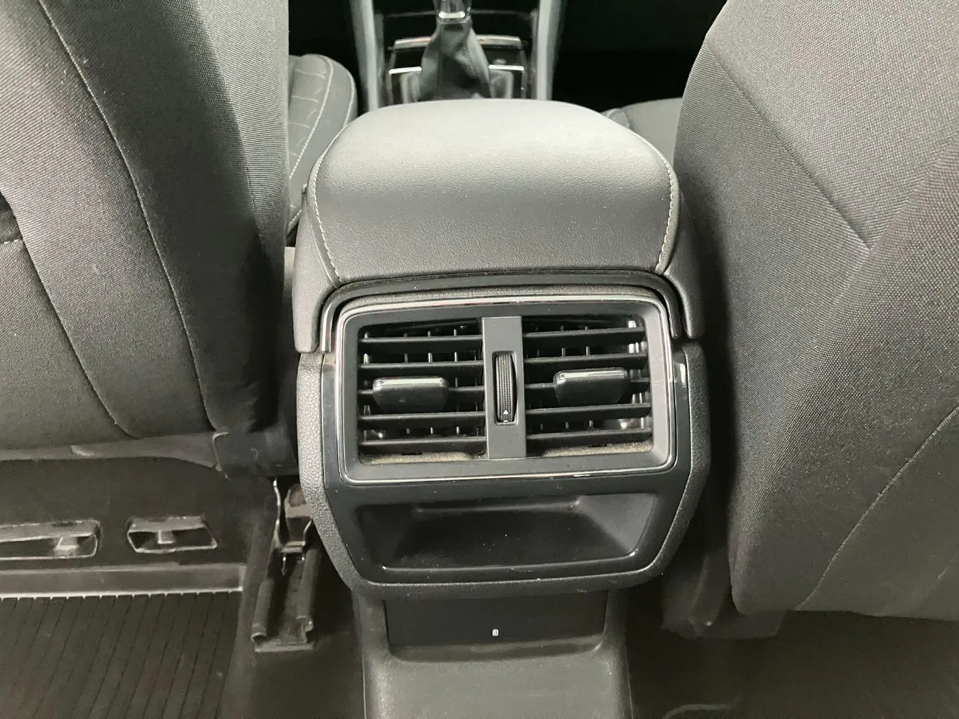 Skoda Karoq 1.5 TSI 4x4 | Bild 20 von 28