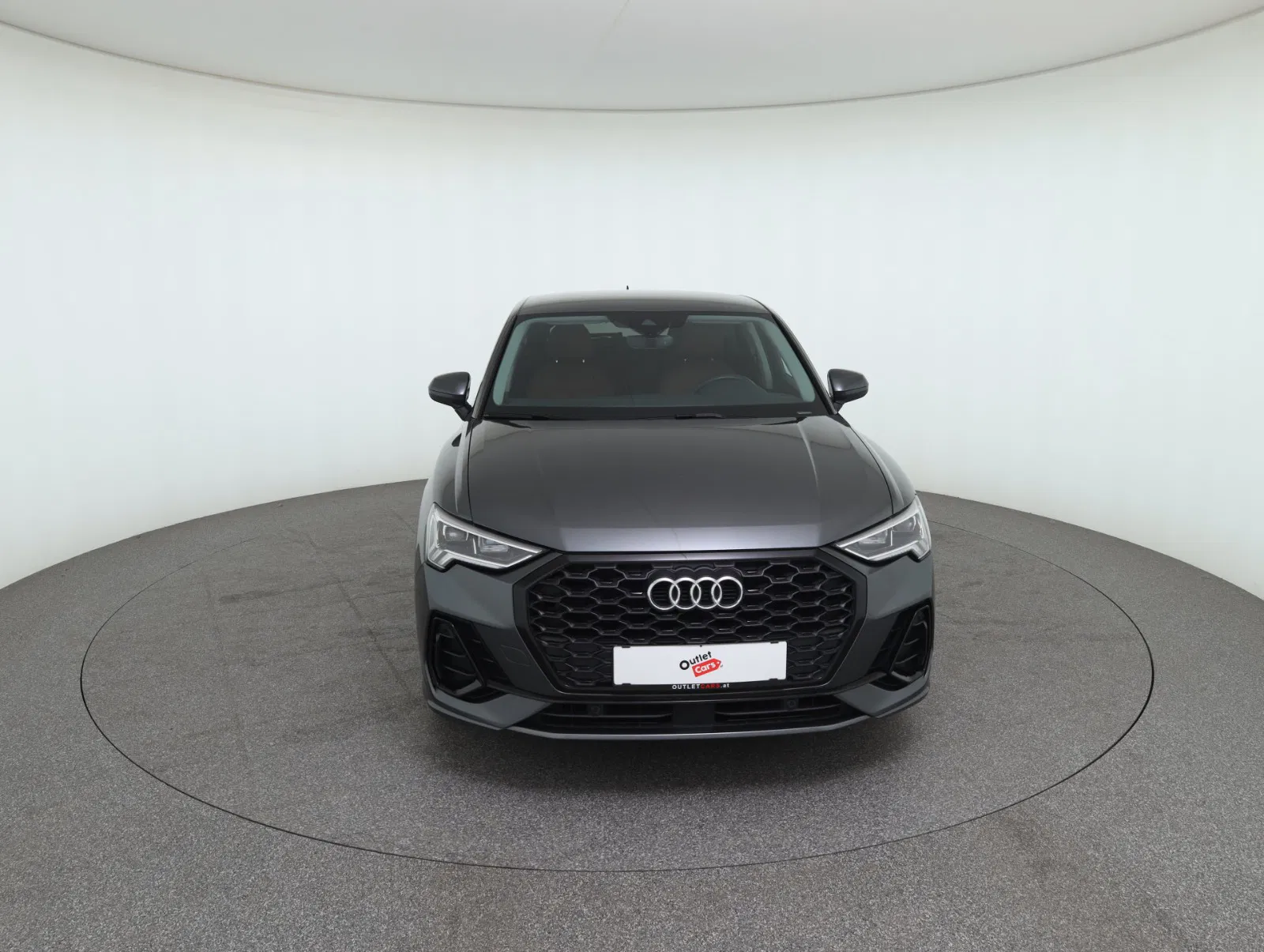 Audi Q3 Sportback 35 2.0 TDI S-Line | Bild 2 von 30