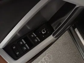 Audi Q3 Sportback 35 2.0 TDI S-Line | Thumbnail 11 von 30