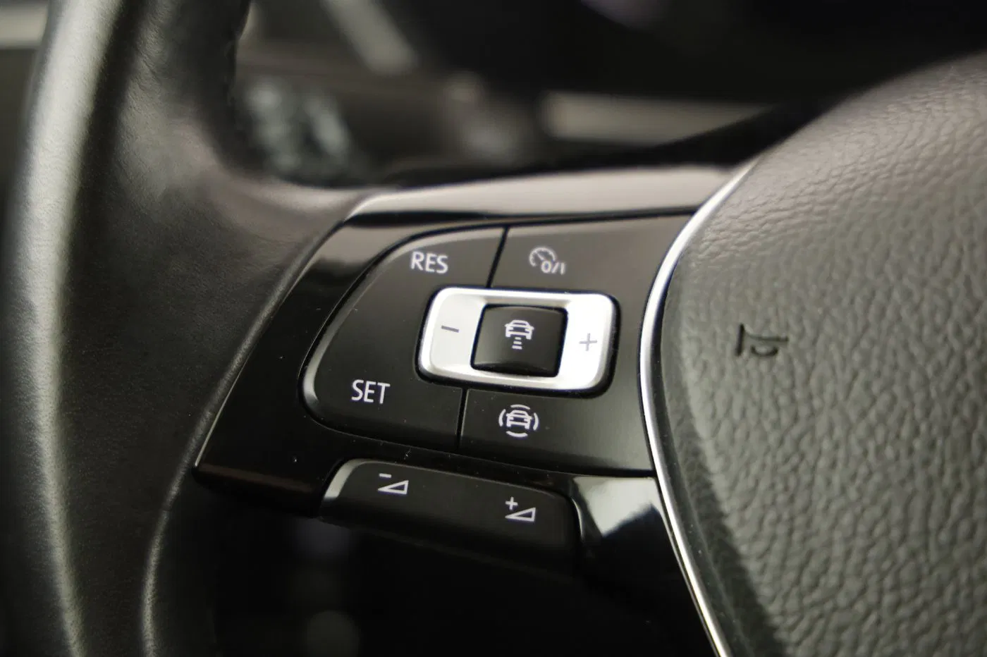 VW Tiguan Allspace 2.0 TDI 4Motion Highline | Bild 15 von 31