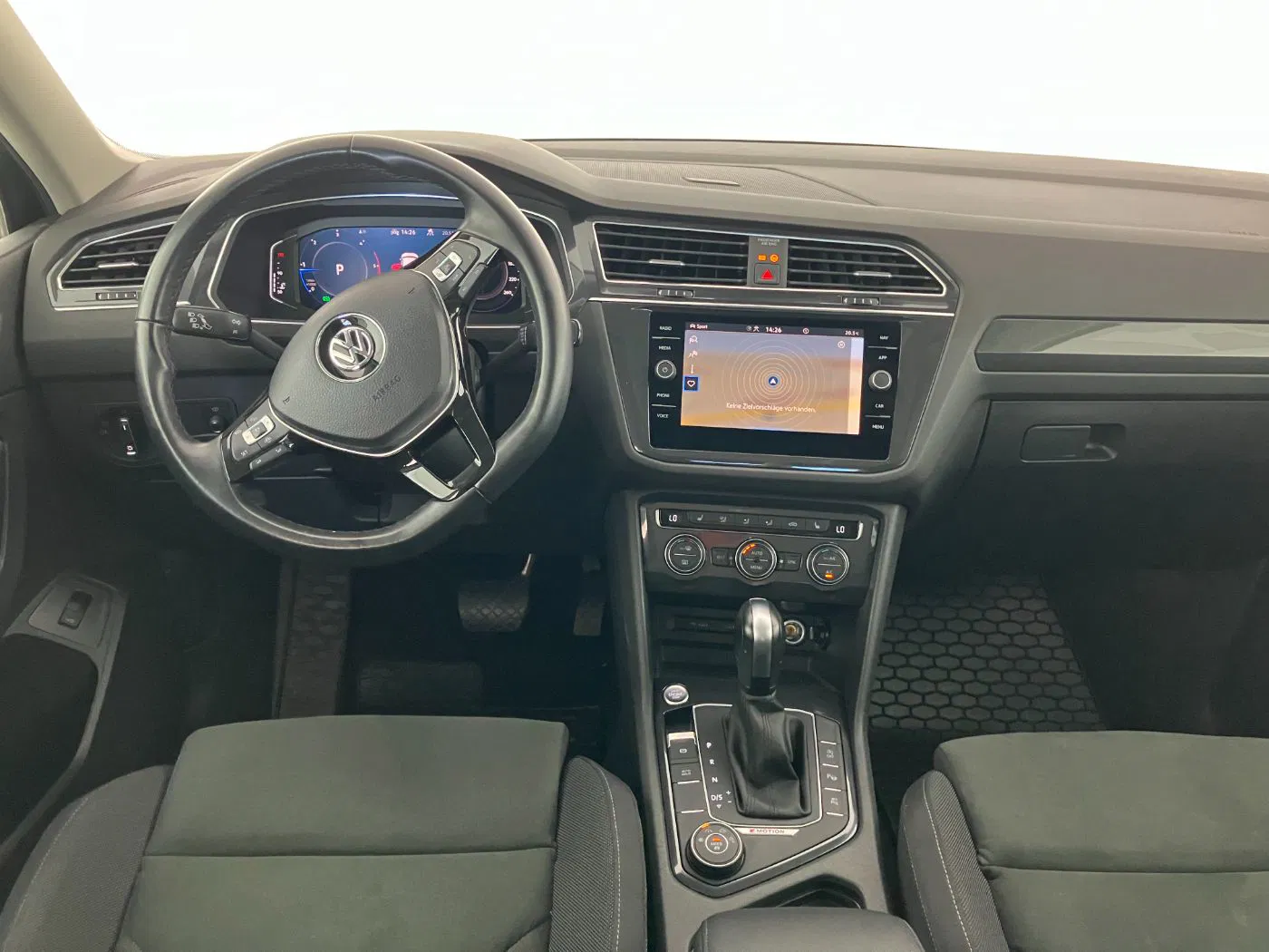 VW Tiguan Allspace 2.0 TDI 4Motion Highline | Bild 18 von 31