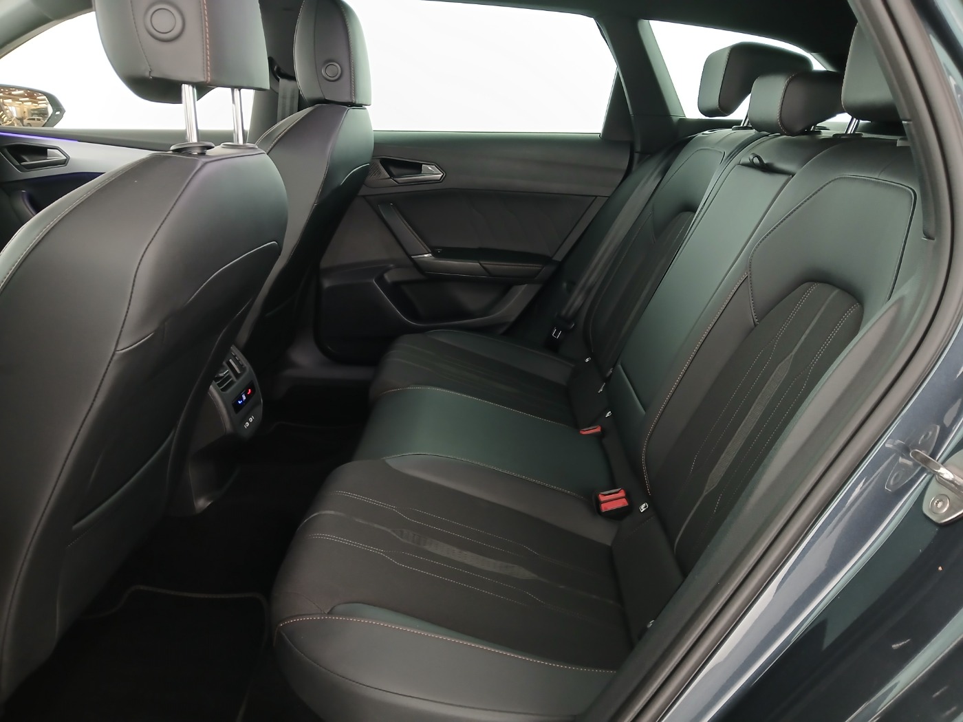 Cupra Leon Sportstourer 1.5 eTSI | Bild 22 von 23