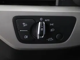 Audi A4 Avant 35 2.0 TDI | Thumbnail 10 von 26