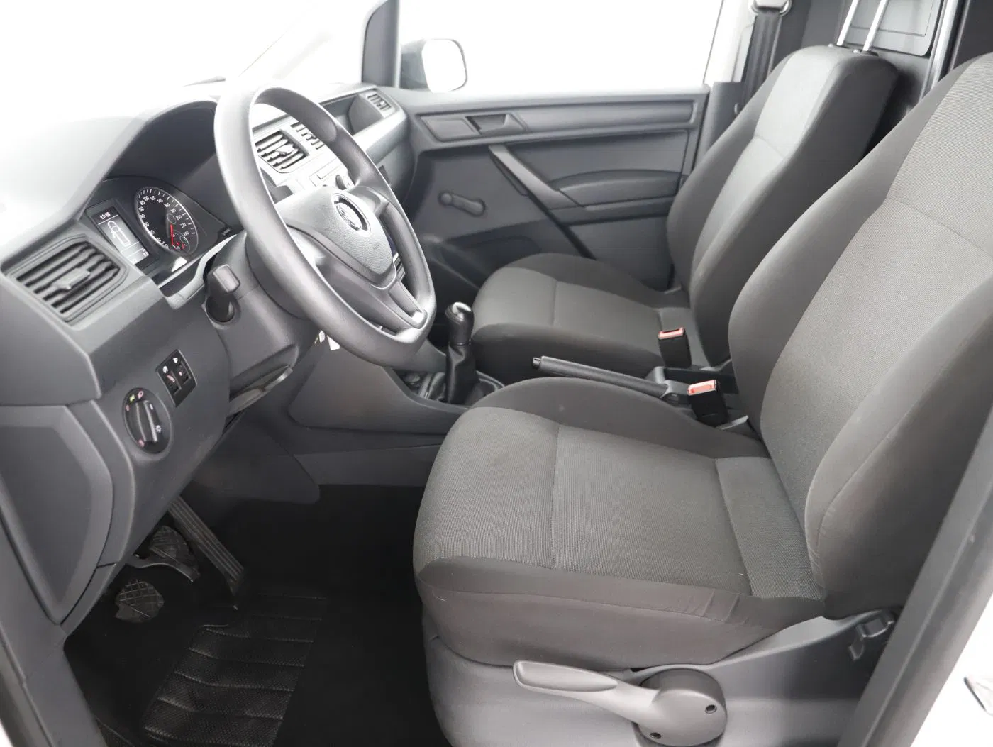 VW Caddy Nfz Kasten 2.0 TDI BMT | Bild 10 von 22