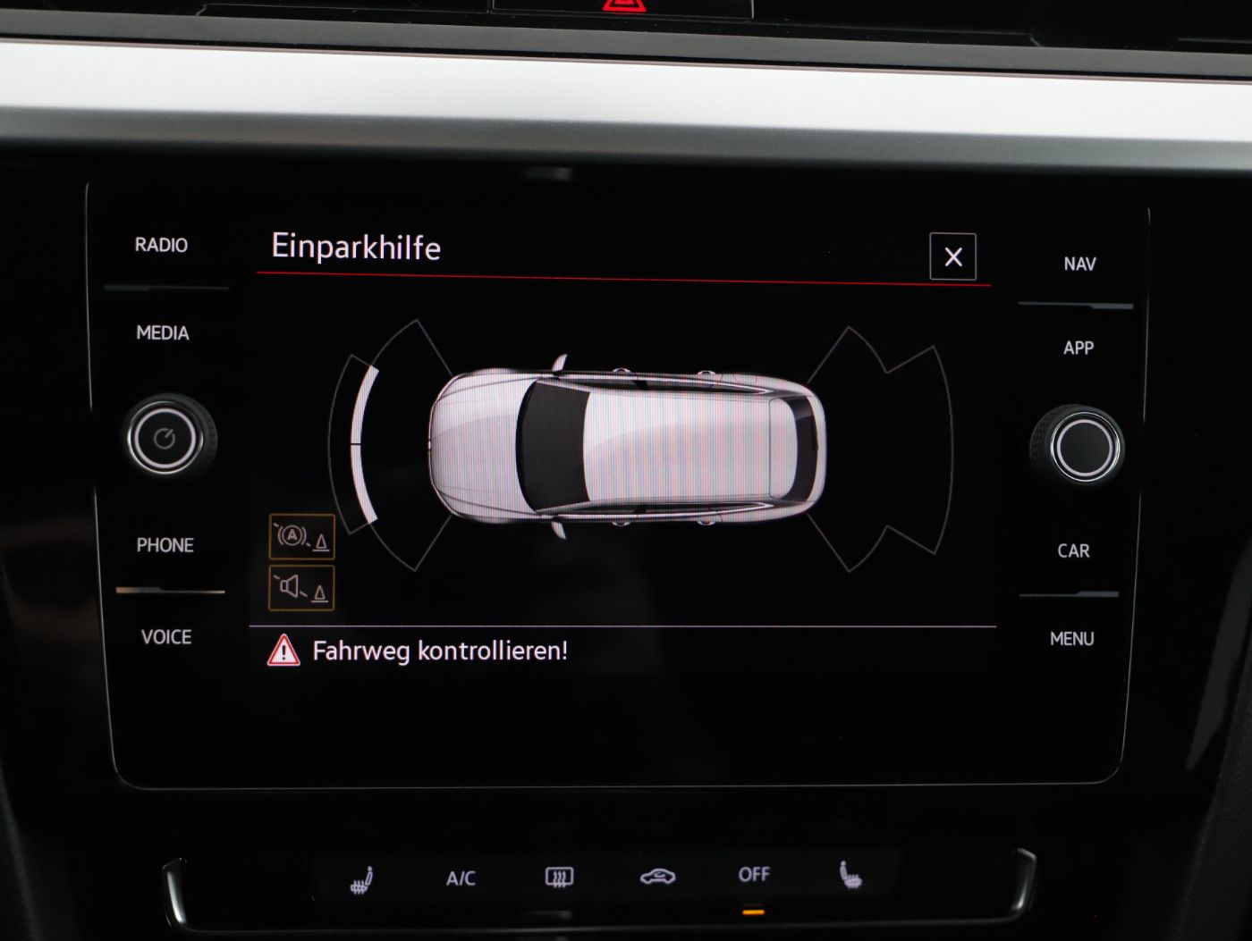 VW Arteon 2.0 TDI 4Mo R-Line | Bild 19 von 27