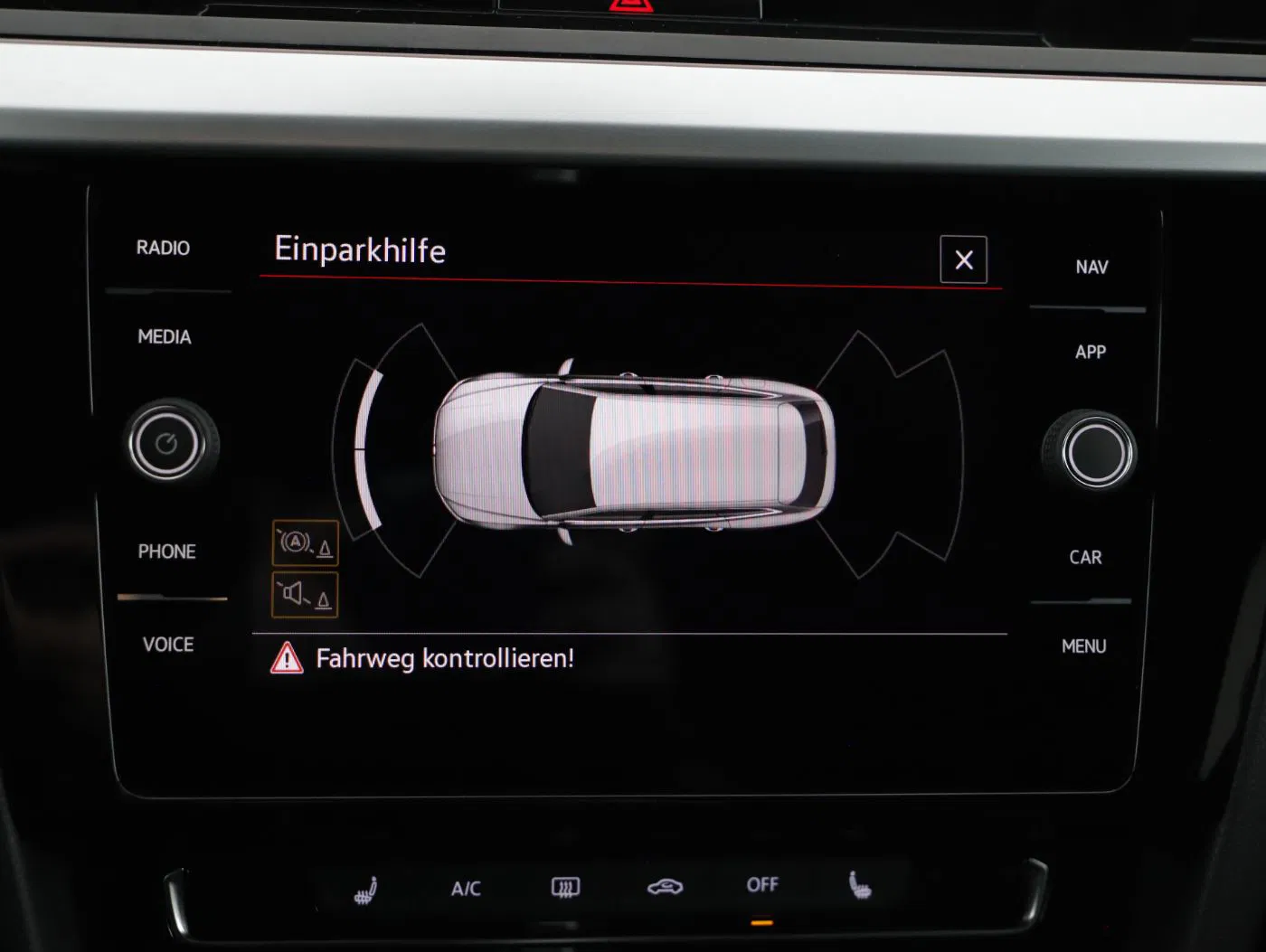 VW Arteon 2.0 TDI 4Mo R-Line | Bild 19 von 27