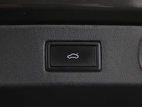 VW Arteon 2.0 TDI 4Mo R-Line | Thumbnail 24 von 27