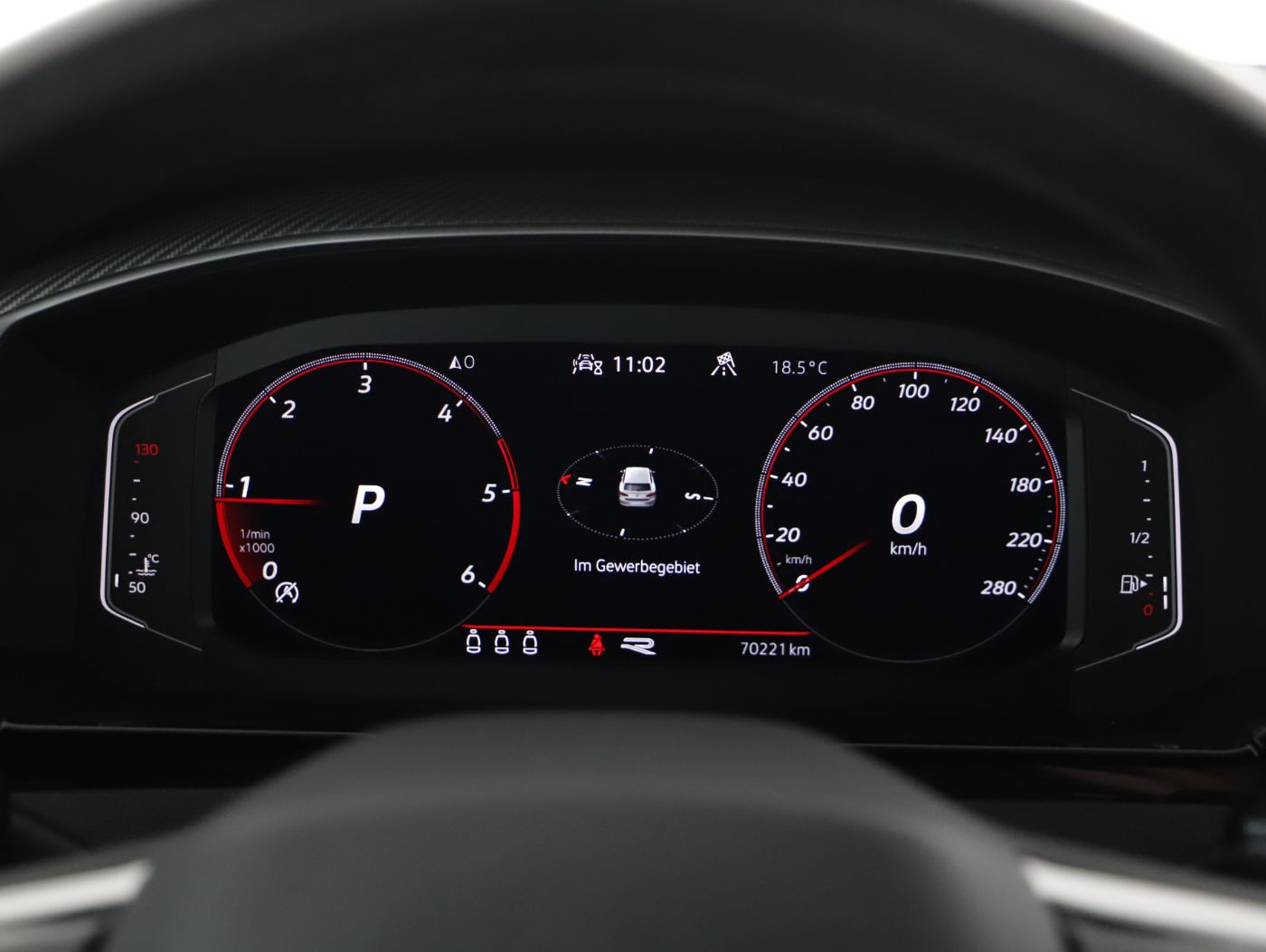 VW Arteon 2.0 TDI DSG 4M R-Line | Bild 13 von 29