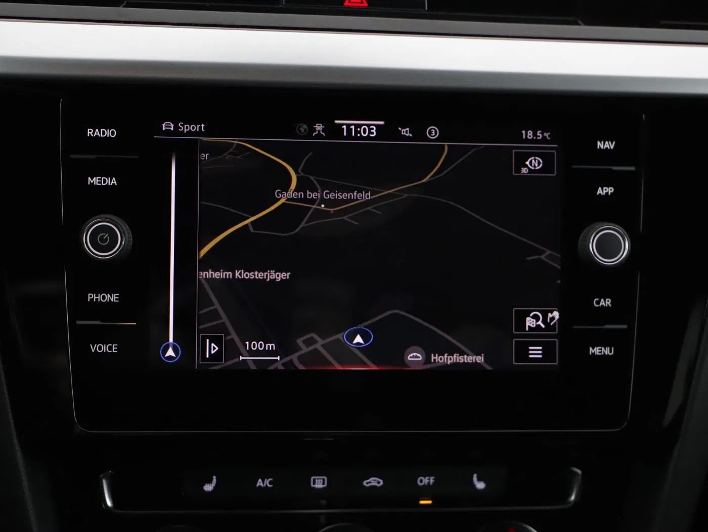 VW Arteon 2.0 TDI DSG 4M R-Line | Bild 18 von 29