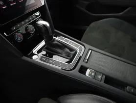 VW Arteon 2.0 TDI DSG 4M R-Line | Thumbnail 21 von 29