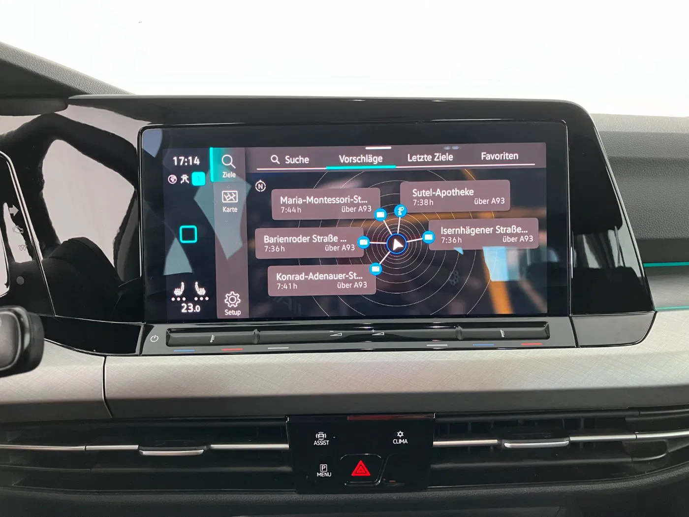 VW Golf VIII Variant 2.0 TDI Life | Bild 19 von 24