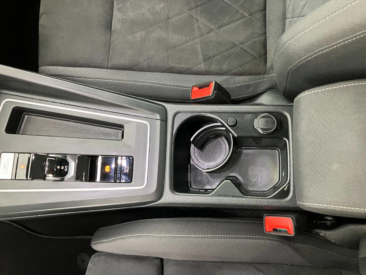 VW Golf VIII Variant 2.0 TDI Life | Bild 24 von 24