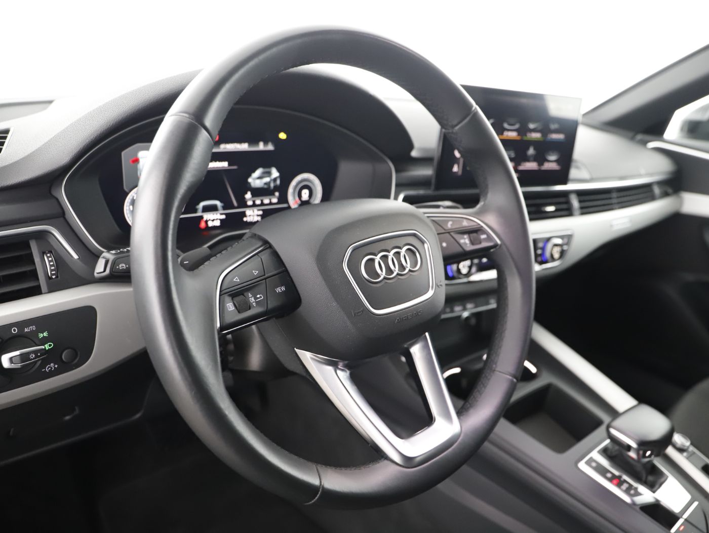 Audi A4 Avant 50 3.0 TDI quattro S-Line | Bild 14 von 29