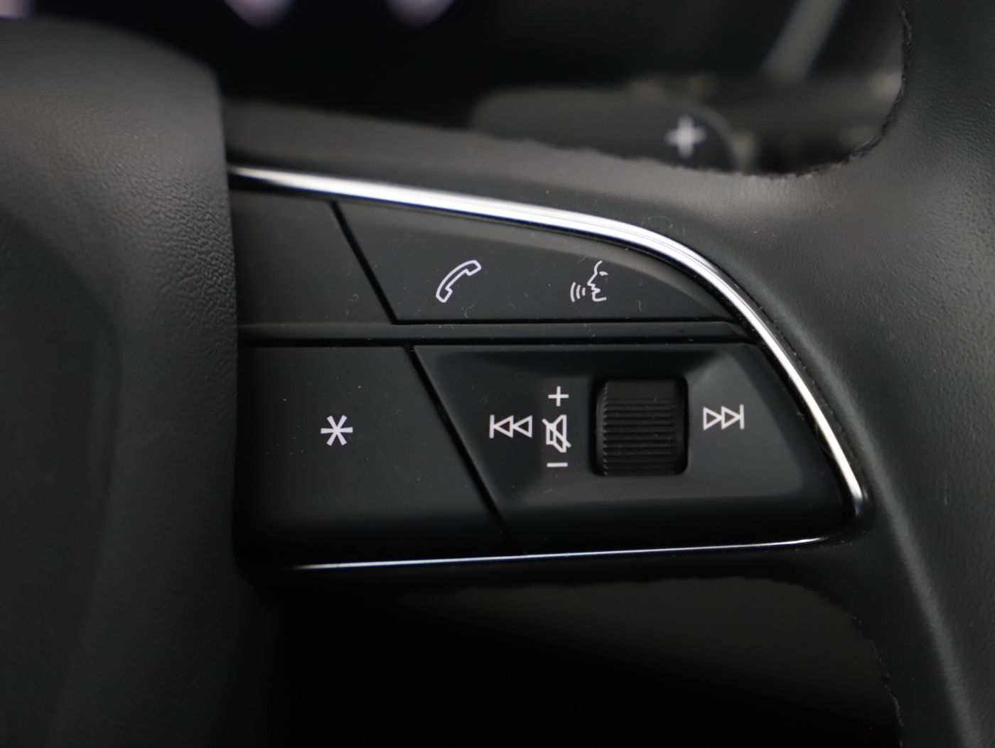 Audi A4 Avant 50 3.0 TDI quattro S-Line | Bild 17 von 29