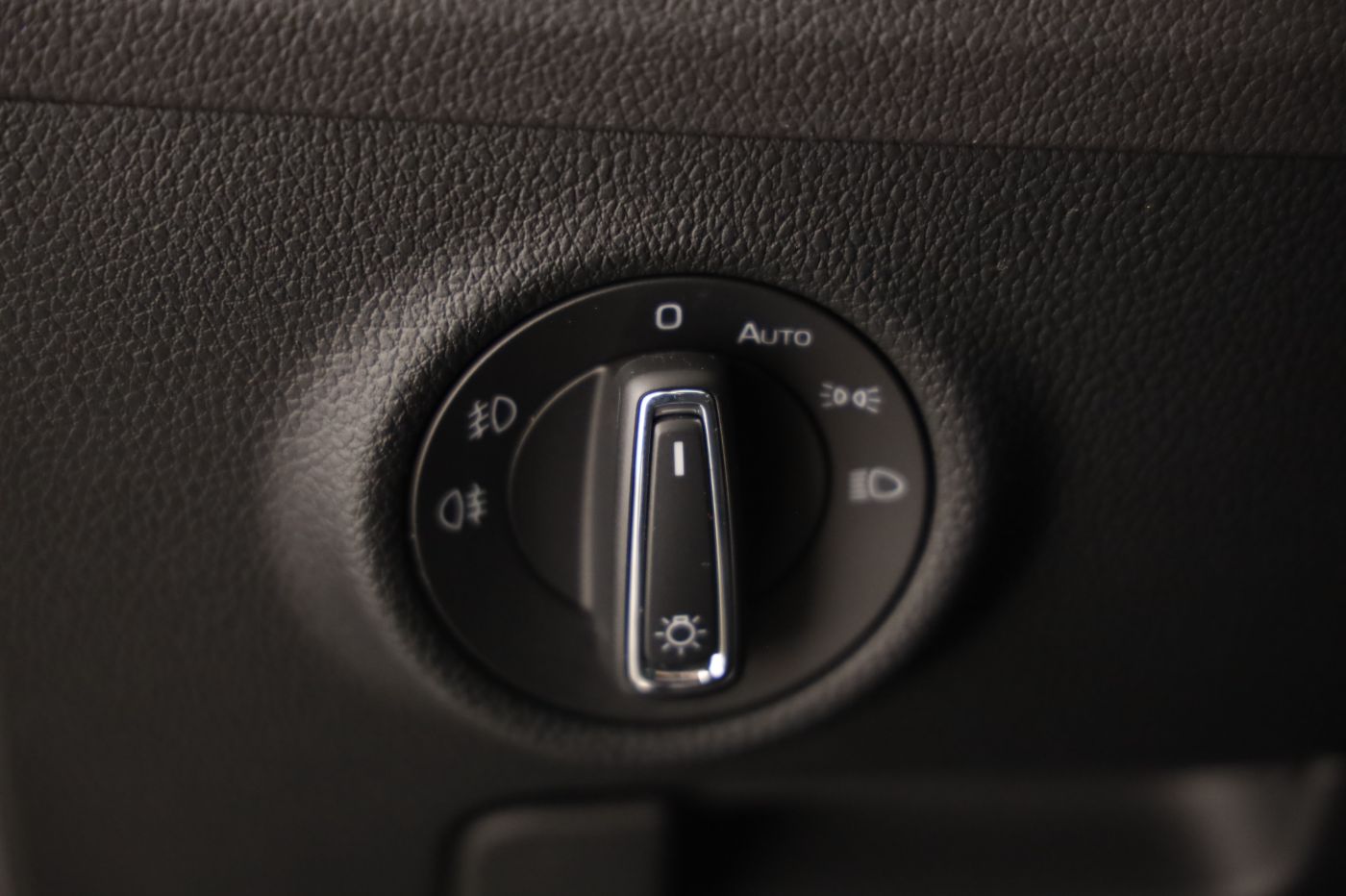 Skoda Superb Combi 1.4TSI iV | Bild 10 von 28